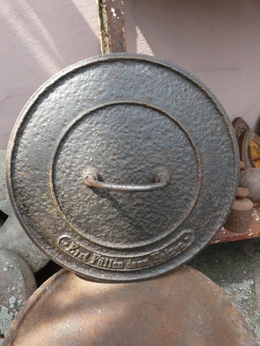 Gusseisen deckel feuer spruch - feuer,
