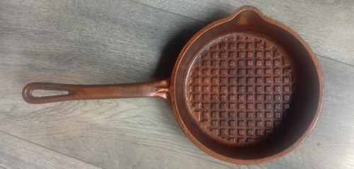 Waffelpfanne sehr schwer - sehr,